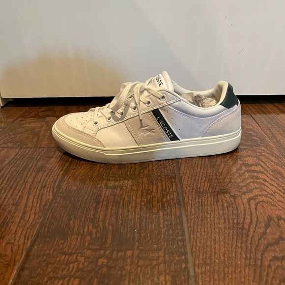 Lacoste Other - Lacoste Sneaker